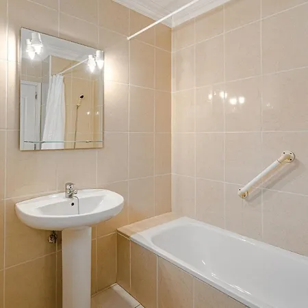 Hotel apartamentowy New World Resort Florida Costa Adeje (Tenerife)